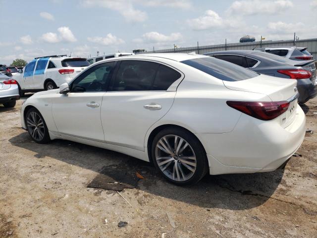 JN1EV7AR8JM437268 - 2018 INFINITI Q50 LUXE WHITE photo 2