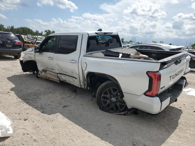 5TFNC5DB6RX051433 - 2024 TOYOTA TUNDRA CREWMAX PLATINUM Weiß Foto 2