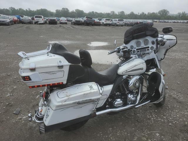 1HD1FC4157Y707127 - 2007 HARLEY-DAVIDSON FLHTCUI WHITE photo 4