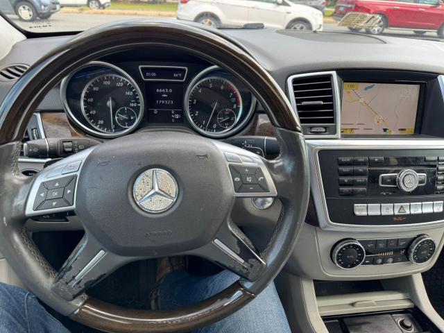 4JGDA5HB8CA043674 - 2012 MERCEDES-BENZ ML 350 4MATIC SILVER photo 8