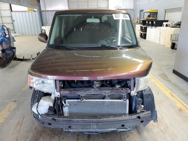 JTLKT324864124217 - 2006 TOYOTA SCION XB 棕色 照片 5