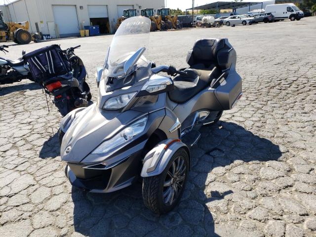 2BXNBDD10EV002362 - 2014 CAN-AM SPYDER ROA RT GRAY photo 2