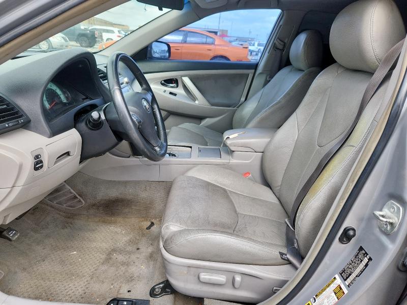 4T1BK46K58U562379 - 2008 TOYOTA CAMRY LE GRAY photo 7