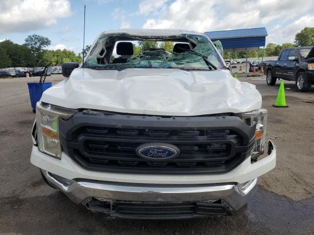 1FTMF1CB8NKE49134 - 2022 FORD F150 WHITE photo 5