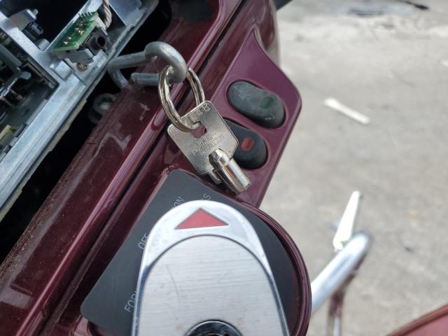 1HD1FCW161Y656757 - 2001 HARLEY-DAVIDSON FLHTCUI 栗色 照片 8