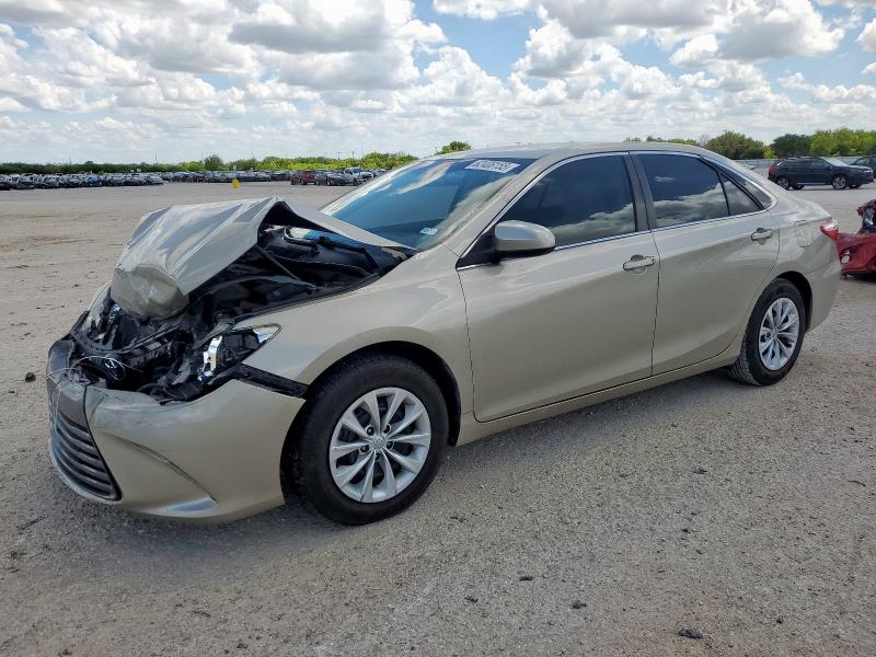 2015 TOYOTA CAMRY LE, null