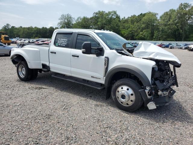 1FT8W4DT6PED33250 - 2023 FORD F450 SUPER DUTY WHITE photo 4