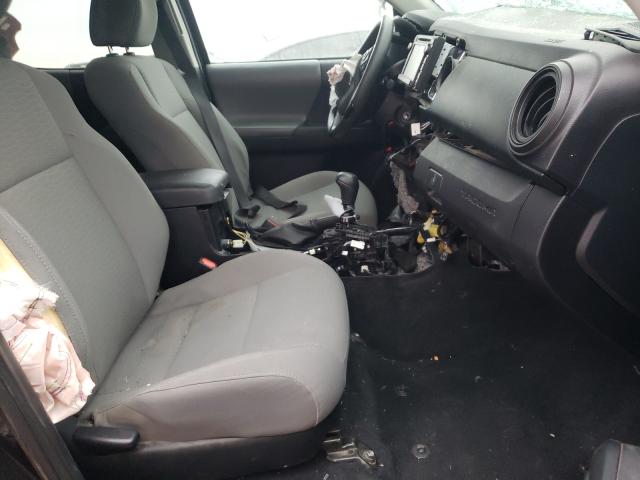 5TFCZ5AN6JX123269 - 2018 TOYOTA TACOMA DOUBLE CAB შავი ფოტო 5