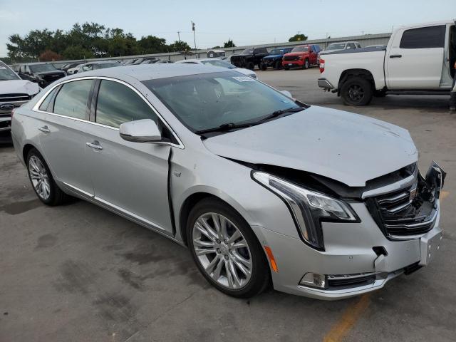 2G61M5S37K9125036 - 2019 CADILLAC XTS LUXURY SILVER photo 4