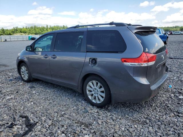 5TDJK3DCXBS020258 - 2011 TOYOTA SIENNA LE CHARCOAL photo 2