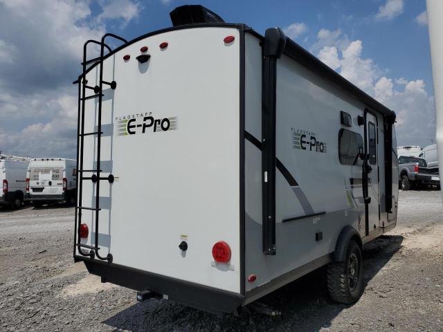 5ZT2FSHC5P3028532 - 2023 FOREST RIVER FLAGSTAFF E19BH 白色 照片 4