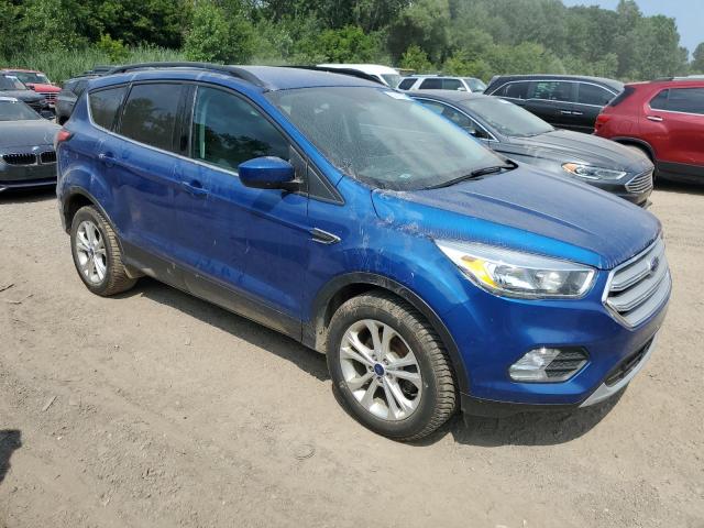 1FMCU0GD0JUA40921 - 2018 FORD ESCAPE SE BLUE photo 4