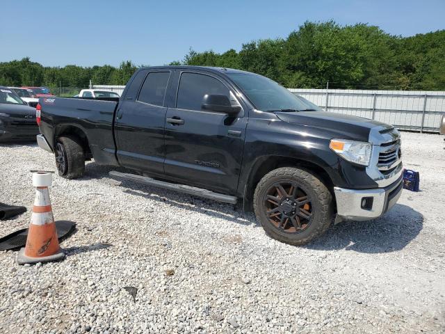 5TFUW5F15HX659143 - 2017 TOYOTA TUNDRA DOUBLE CAB SR/SR5 BLACK photo 4