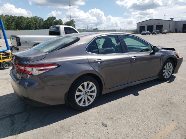 4T1B11HK7JU666814 - 2018 TOYOTA CAMRY L 石墨色 照片 3