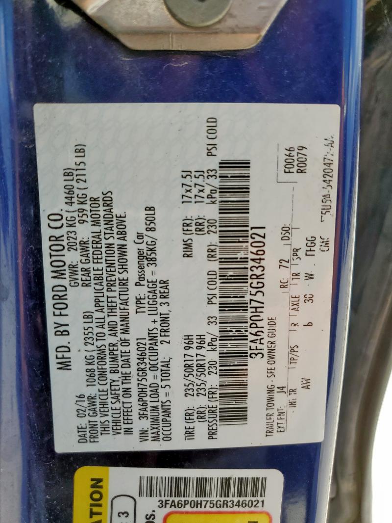 3FA6P0H75GR346021 - 2016 FORD FUSION SE BLUE photo 12