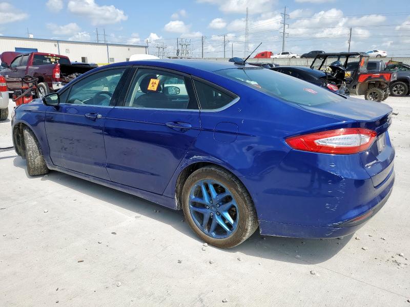 3FA6P0H75GR346021 - 2016 FORD FUSION SE BLUE photo 2