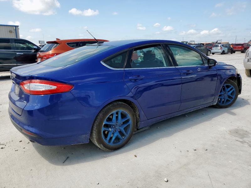 3FA6P0H75GR346021 - 2016 FORD FUSION SE BLUE photo 3