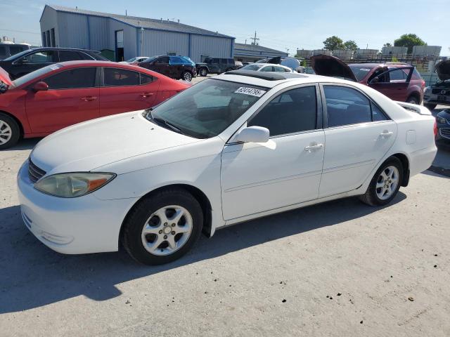2002 TOYOTA CAMRY LE, null