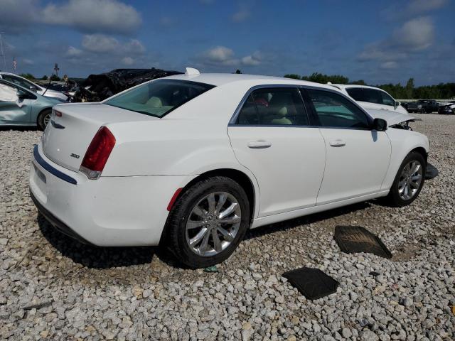 2C3CCARGXFH782097 - 2015 CHRYSLER 300 LIMITED WHITE photo 3