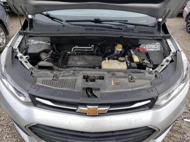 3GNCJKSBXJL264844 - 2018 CHEVROLET TRAX LS SILVER photo 11