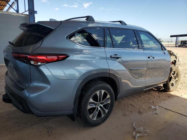 5TDHZRBH1MS150749 - 2021 TOYOTA HIGHLANDER XLE BLUE photo 3