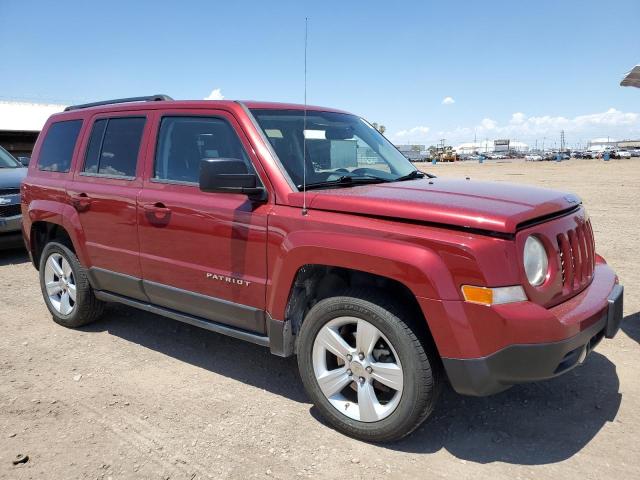 1C4NJRFB1CD630056 - 2012 JEEP PATRIOT LATITUDE RED photo 4