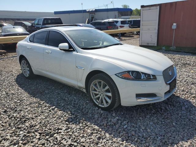 SAJWA0FB8CLS50686 - 2012 JAGUAR XF WHITE photo 4