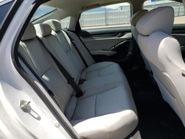 1HGCV1F49JA065005 - 2018 HONDA ACCORD EX WHITE photo 10