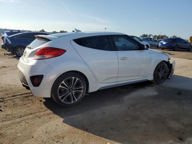 KMHTC6AE8GU290729 - 2016 HYUNDAI VELOSTER TURBO WHITE photo 3