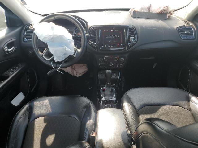 3C4NJCBB5JT407805 - 2018 JEEP COMPASS LATITUDE Սև լուսանկար 8