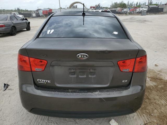 KNAFU4A29B5460251 - 2011 KIA FORTE EX GRAY photo 6