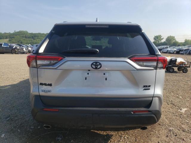 2T3P1RFV6RW483294 - 2024 TOYOTA RAV4 XLE SILVER photo 6