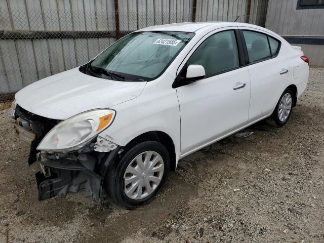 2014 NISSAN VERSA S, 