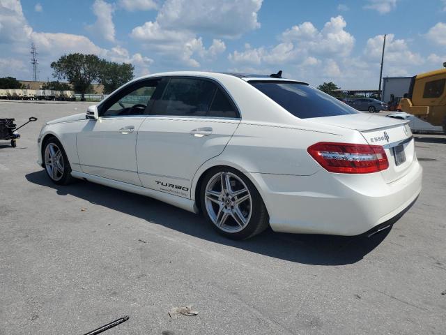 WDDHF9BB2DA700600 - 2013 MERCEDES-BENZ E 550 4MATIC WHITE photo 2