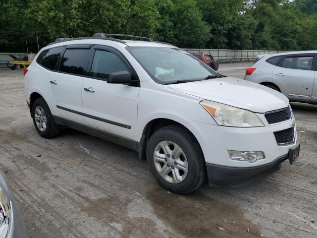 1GNLREED3AS136972 - 2010 CHEVROLET TRAVERSE LS WHITE photo 4