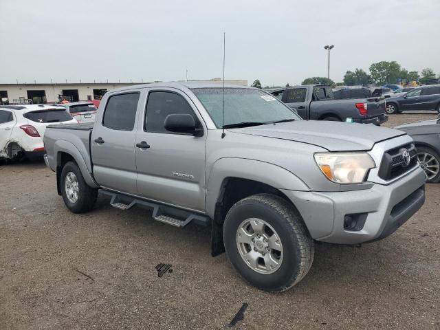 5TFJX4GN3FX046706 - 2015 TOYOTA TACOMA DOUBLE CAB PRERUNNER SILVER photo 4