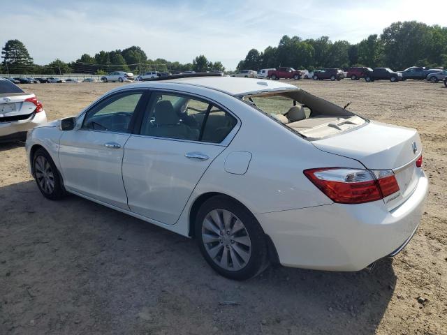 1HGCR3F94DA037791 - 2013 HONDA ACCORD TOURING WHITE photo 2