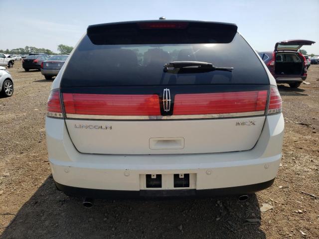 2LMDU88C88BJ17807 - 2008 LINCOLN MKX AWD თეთრი ფოტო 6
