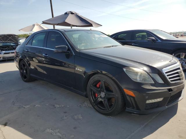 WDDHF7HB4AA127092 - 2010 MERCEDES-BENZ E 63 AMG BLACK photo 4