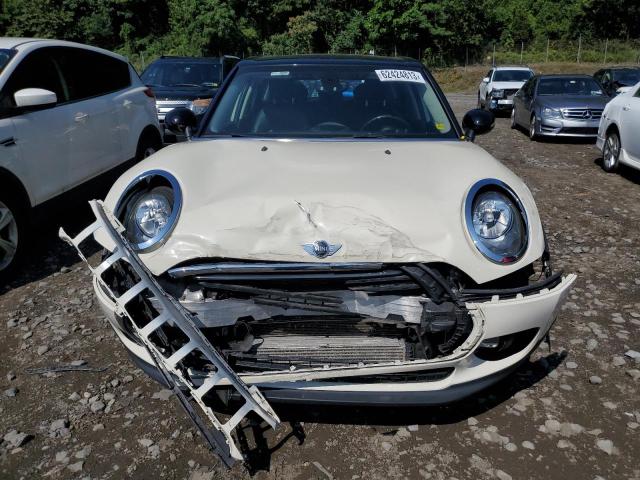 WMWLN5C56G2B28373 - 2016 MINI COOPER CLUBMAN WHITE photo 5