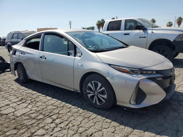 JTDKARFP5J3099512 - 2018 TOYOTA PRIUS PRIM 银色 照片 4