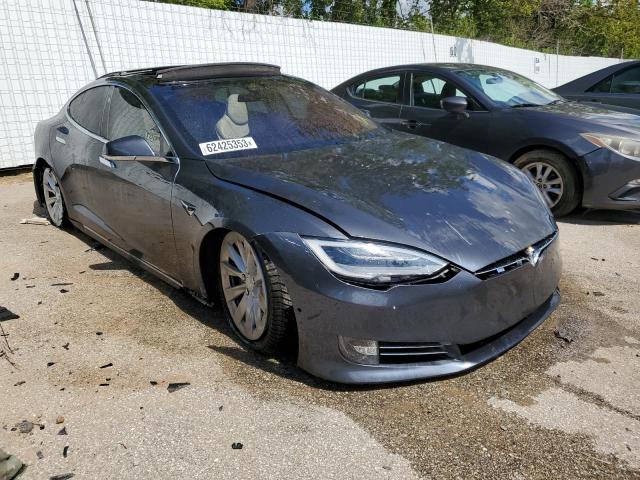 5YJSA1E29JF244223 - 2018 TESLA MODEL S GRAY photo 4