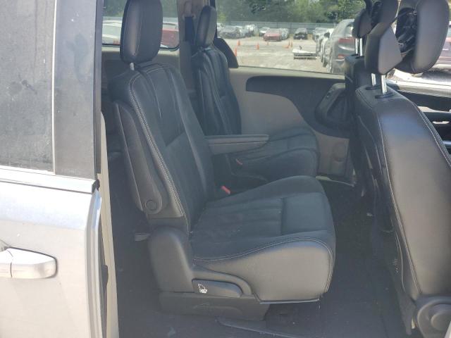 2C4RC1BG0ER269708 - 2014 CHRYSLER TOWN & COU TOURING SILVER photo 11