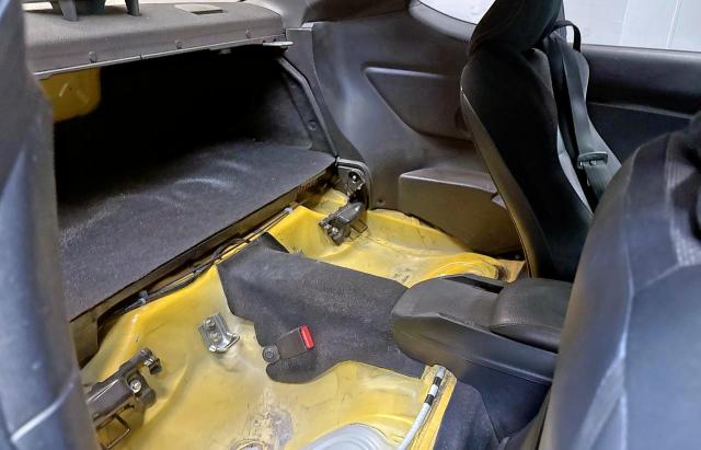 JF1ZNAA17F8706971 - 2015 TOYOTA SCION FR-S YELLOW photo 6