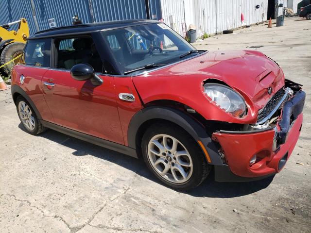 WMWXP7C55F2A42509 - 2015 MINI COOPER S RED photo 4