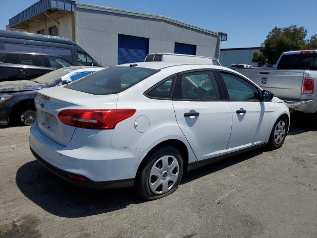 1FADP3E27FL256741 - 2015 FORD FOCUS S WHITE photo 3