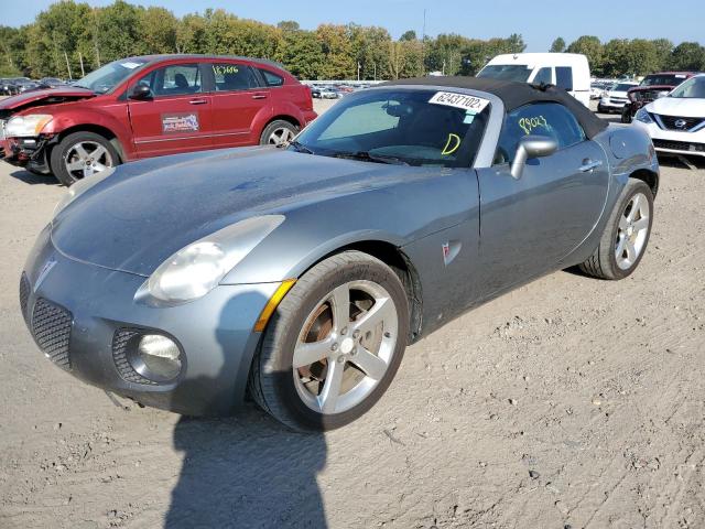 1G2MG35X17Y137386 - 2007 PONTIAC SOLSTICE GXP GRAY photo 2