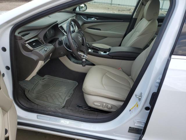1G4ZN5SS9JU135343 - 2018 BUICK LACROSSE PREFERRED WHITE photo 7
