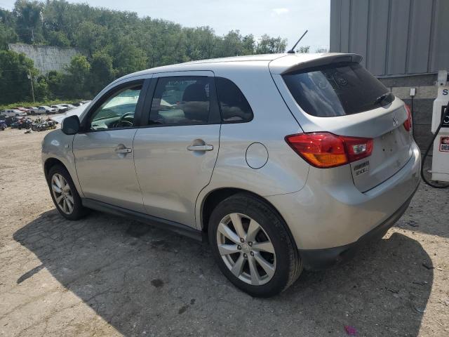 4A4AP3AU9EE007292 - 2014 MITSUBISHI OUTLANDER ES SILVER photo 2