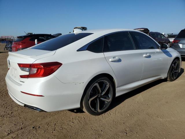 1HGCV1F33JA099772 - 2018 HONDA ACCORD SPORT WHITE photo 3